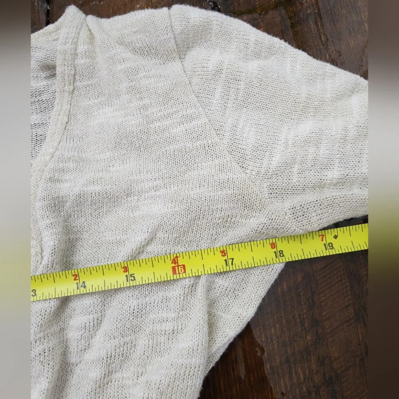 #056 Candies Small Open cream & gold Cardigan - Picture 4 of 12